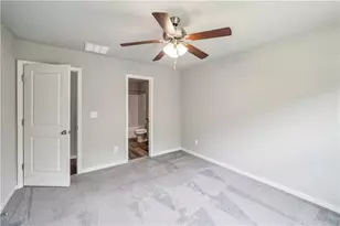 122 W Lexington Ave, Griffin, GA 30223 - Photo 14