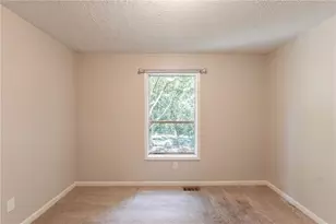 1282 Shiloh Trail E, Kennesaw, GA 30144 - Photo 24