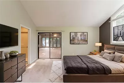 1282 Shiloh Trail E, Kennesaw, GA 30144 - Photo 6