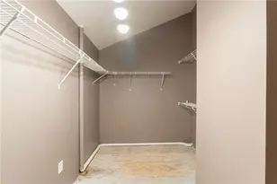 1282 Shiloh Trail E, Kennesaw, GA 30144 - Photo 16