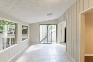 1282 Shiloh Trail E, Kennesaw, GA 30144 - Photo 12