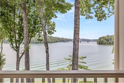 218 Lake Pointe Drive, Gainesville, GA 30506 - Photo 10