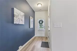 1181 Chastain Dr, Sugar Hill, GA 30518 - Photo 4