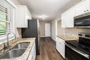 4009 Kirksford Dr, Decatur, GA 30035 - Photo 2