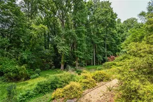 1173 St Charles Pl, Gainesville, GA 30501 - Photo 62