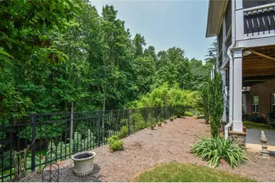 1173 Saint Charles Place, Gainesville, GA 30501 - Photo 54