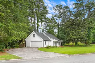 2487 Highland Dr SE, Conyers, GA 30013 - Photo 4