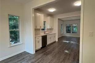 101 Dancing Fox Rd, Decatur, GA 30032 - Photo 4