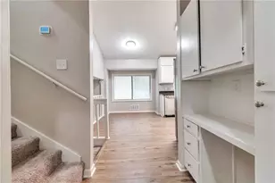 5215 Mainstreet Park Dr, Stone Mountain, GA 30088 - Photo 20