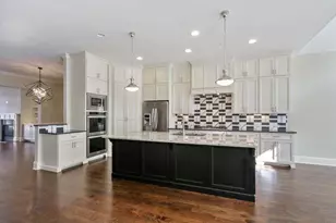 1117 Cordia Ave, Atlanta, GA 30318 - Photo 6