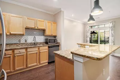 2230 Cheshire Bridge Road NE #401, Atlanta, GA 30324 - Photo 14