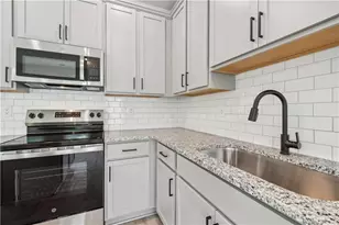 189 Jackson Heights, Cleveland, GA 30528 - Photo 4