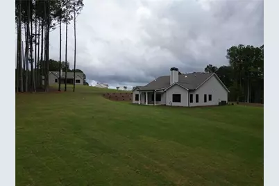 1038 Red Oak Lane, Loganville, GA 30052 - Photo 4