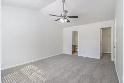 488 Barclay Court, Stone Mountain, GA 30083 - Photo 18