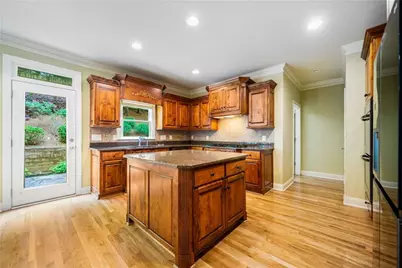 205 Camden Creek Court, Lawrenceville, GA 30043 - Photo 18