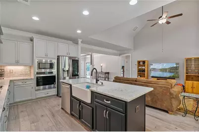 902 Edgewater Drive, Loganville, GA 30052 - Photo 20