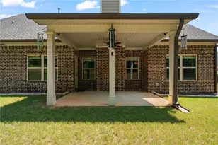 902 Edgewater Dr, Loganville, GA 30052 - Photo 40