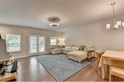 2719 Hedgeway Circle, Kennesaw, GA 30144 - Photo 6