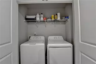 2719 Hedgeway Cir, Kennesaw, GA 30144 - Photo 28