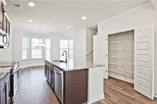 543 Fundao Ln, Lawrenceville, GA 30046 - Photo 10