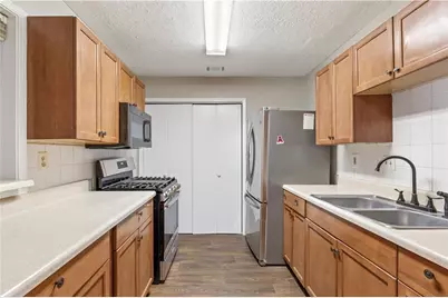 1362 Brockett Place, Clarkston, GA 30021 - Photo 4