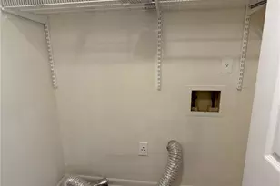 40 Dunwoody Springs Dr, Atlanta, GA 30328 - Photo 16