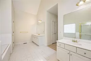 205 Finsbury Park Ct, Suwanee, GA 30024 - Photo 12