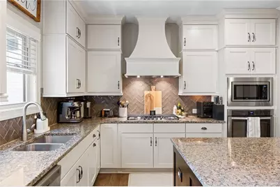 1270 Briarwood Road NE, Atlanta, GA 30319 - Photo 8