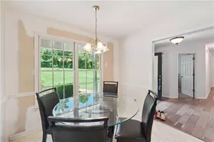 10307 E Cherokee Dr, Canton, GA 30115 - Photo 12