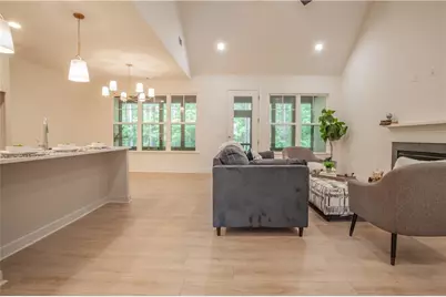 334 Maple View Drive, Carrollton, GA 30117 - Photo 4