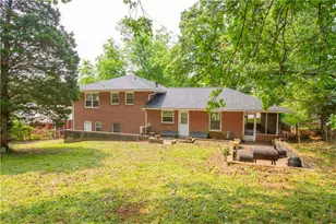 1558 Boulderwoods Dr SE, Atlanta, GA 30316 - Photo 6