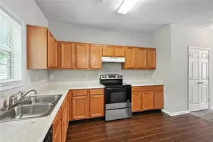 5487 Walnut Ln, Stonecrest, GA 30038 - Photo 12