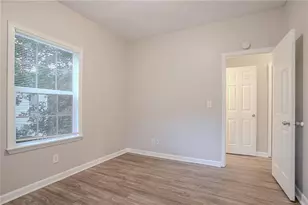 132 Brownlee Rd SW, Atlanta, GA 30331 - Photo 16