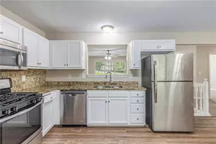 7420 Bristol Cir, Douglasville, GA 30134 - Photo 18