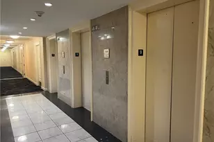 300 Peachtree St, Atlanta, GA 30308 - Photo 22