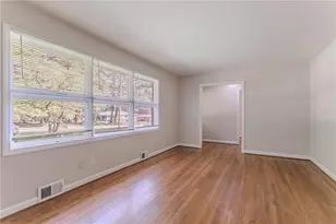 573 Allgood Rd, Stone Mountain, GA 30083 - Photo 16