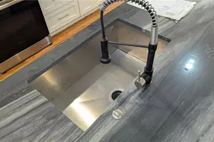 1092 Hillcrest Dr SE, Atlanta, GA 30316 - Photo 4