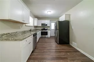 3904 W Hilda Cir, Decatur, GA 30035 - Photo 8