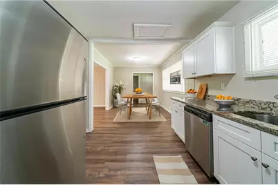 3904 W Hilda Circle, Decatur, GA 30035 - Photo 2