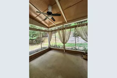 1038 Island View Court, Sugar Hill, GA 30518 - Photo 10