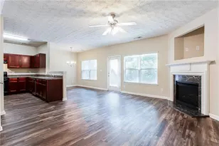 4628 McEver View Dr, Sugar Hill, GA 30518 - Photo 4