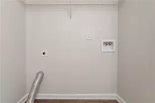 711 Ashley Ln, Stone Mountain, GA 30087 - Photo 16