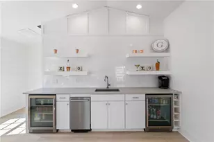 6820 Colfax Ave, Cumming, GA 30040 - Photo 10