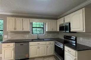 165 N Woods Ln, Trenton, GA 30752 - Photo 8