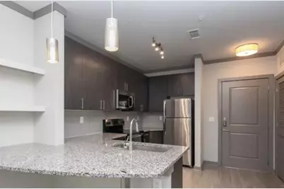 185 Cliftwood Drive NE #121, Sandy Springs, GA 30328 - Photo 4