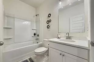 1160 Kendron Ln, Atlanta, GA 30329 - Photo 38