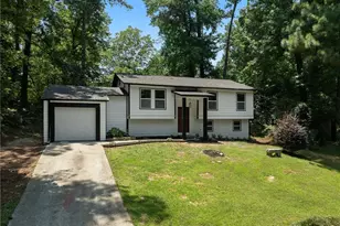 3267 Sunderland Dr, Snellville, GA 30039 - Photo 2