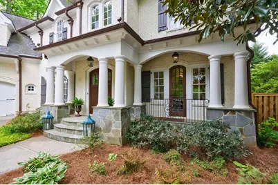 1412 Lanier Manor NE, Atlanta, GA 30319 - Photo 4