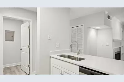 100 Pinhurst Drive #0521L, Atlanta, GA 30339 - Photo 2