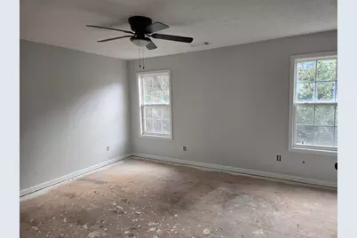 1090 Chapel Hill Drive SE, Lawrenceville, GA 30045 - Photo 24